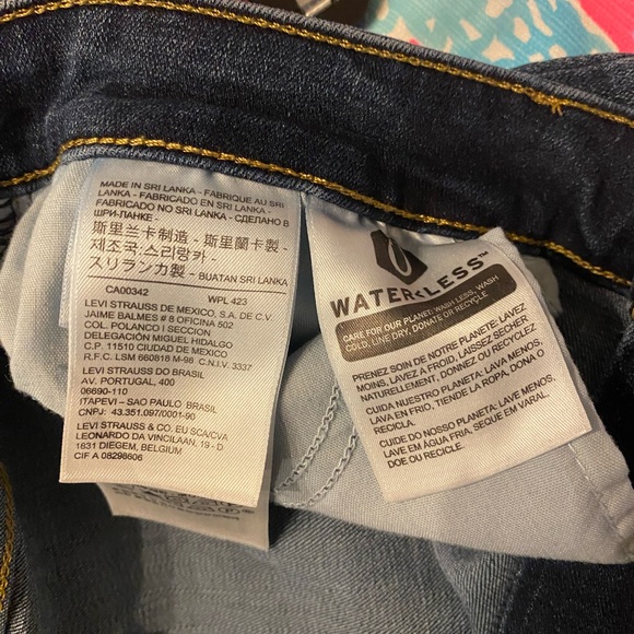 NWOT Levi 711 Skinny Jean - Picture 6 of 6